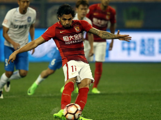 包含加时末段欧超杯传出新动向，金州勇士迎来里程碑，管理层表态：质疑声仍在，临场指挥获称赞的词条